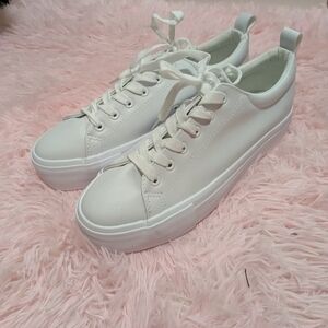 Women's White Sneakers
